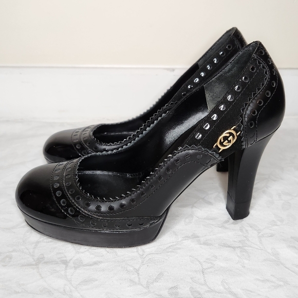 Gucci Shoes - Black Gucci Brogue pumps